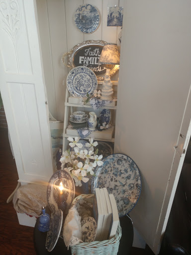 Coffee Shop «Old Stone Coffee-Collectibles», reviews and photos, 95 N Main St, Mt Angel, OR 97362, USA