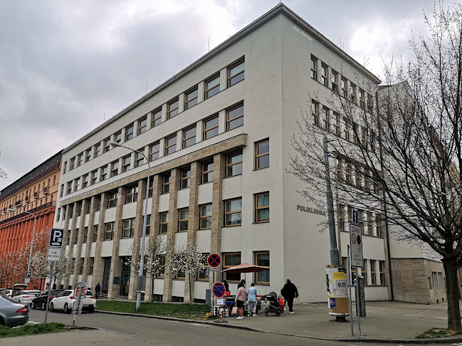 Poliklinika Zahradníkova