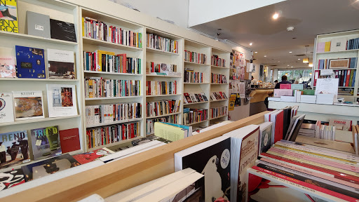 Cheap bookstores Tel Aviv