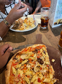 Pizza du Restaurant 3 Brasseurs Neuville-en-Ferrain - n°11