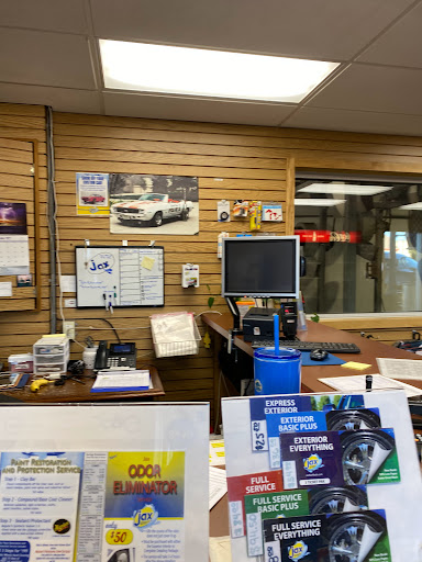 Car Wash «Jax Kar Wash», reviews and photos, 2835 W Maple Rd, Troy, MI 48084, USA