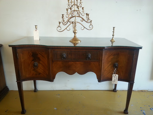 Furniture Store «San Antonio Furniture Finders», reviews and photos, 617 Fredericksburg Rd, San Antonio, TX 78201, USA