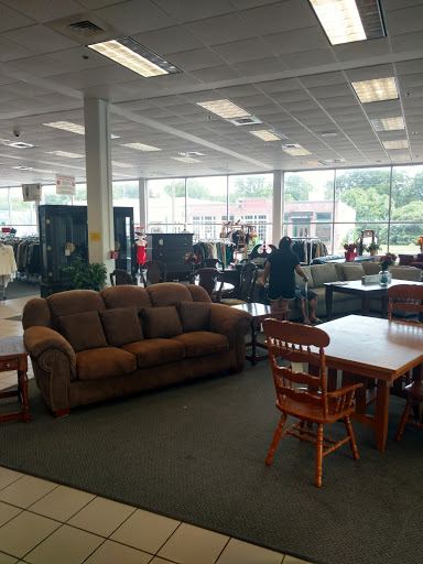 Thrift Store «The Salvation Army Family Store & Donation Center», reviews and photos, 2208 Washington Ave, Houston, TX 77007, USA