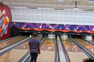 AMF Boulevard Lanes image