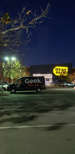 Electronics Store «Best Buy», reviews and photos, 2165 Bronze Star Dr, Woodland, CA 95776, USA