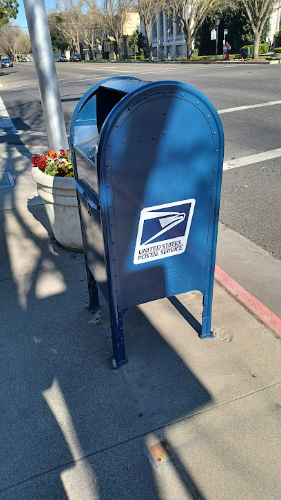 USPS mailbox