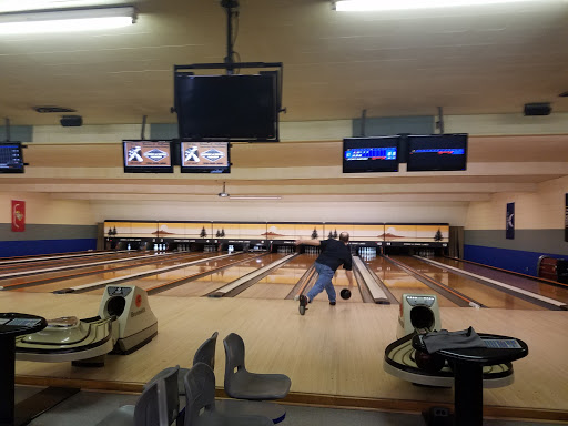 Bowling Alley «Strike & Spare Bowling Lanes», reviews and photos, 301 Highland Dr, Lodi, OH 44254, USA