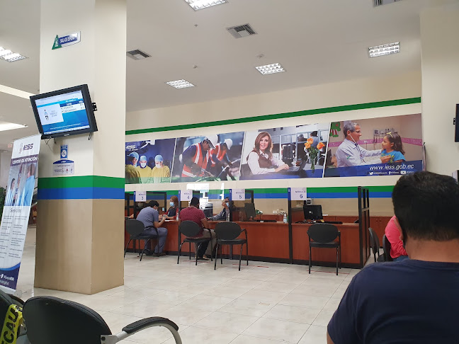 Opiniones de IESS Agencia Sonesta en Guayaquil - Centro comercial