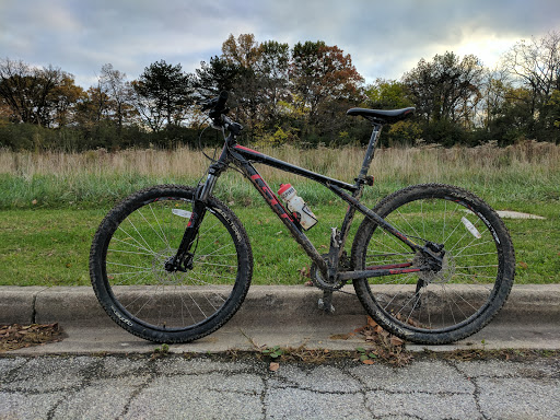 Nature Preserve «Pulaski Woods East», reviews and photos, 9600 Wolf Rd, Willow Springs, IL 60480, USA