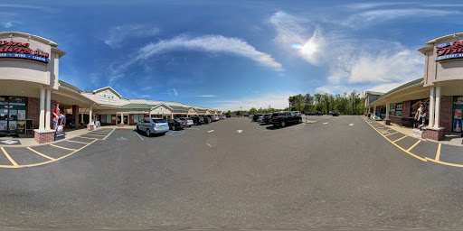 Liquor Store «Buyrite Wine and Liquor of Chatham», reviews and photos, 650 Shunpike Rd, Chatham Township, NJ 07928, USA