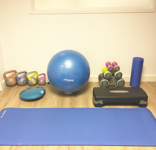 Reviews of Spires Physiotherapy West Hampstead in London - Physical therapist