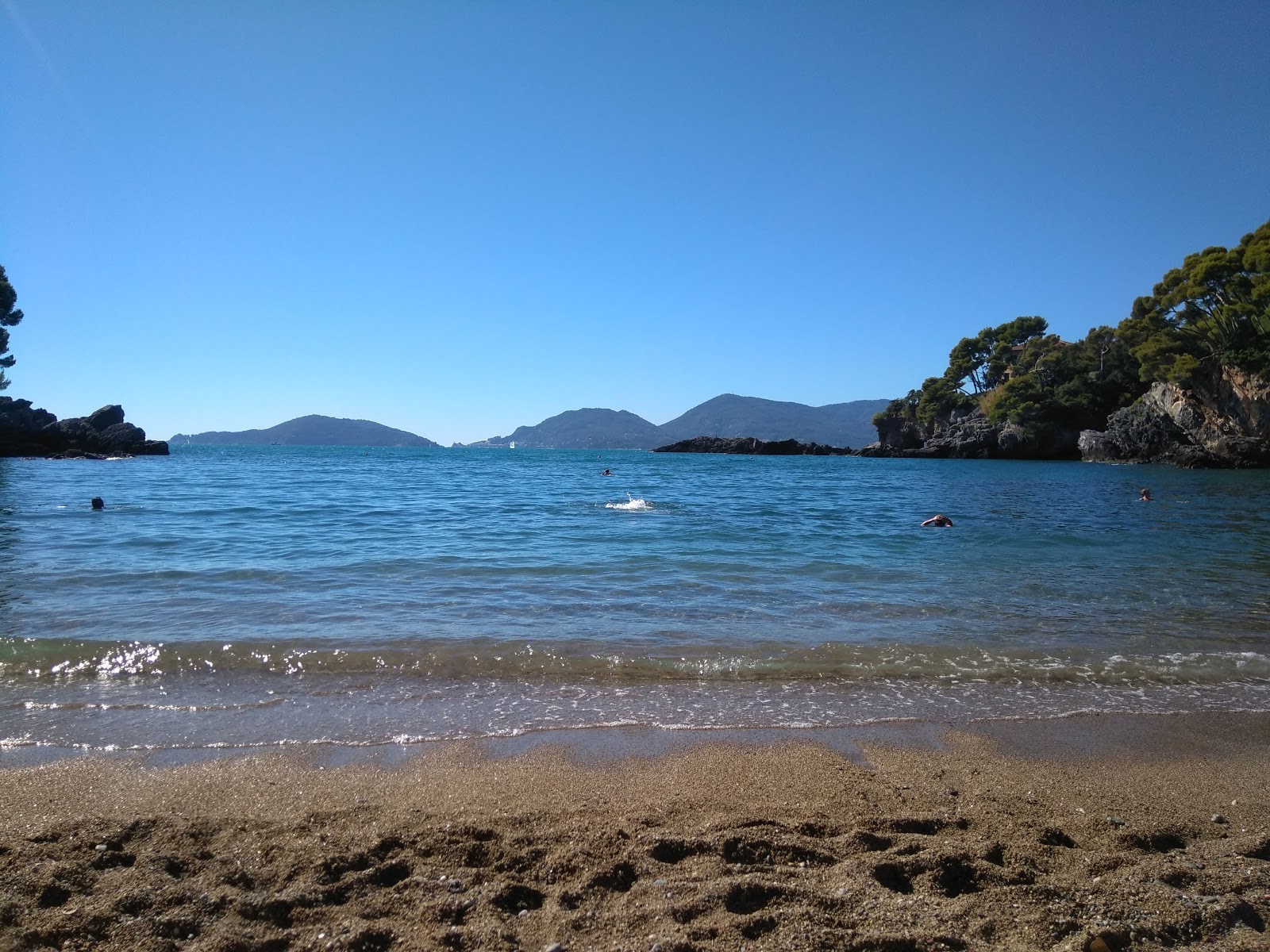 Foto di Bunker beach con parzialmente pulito livello di pulizia