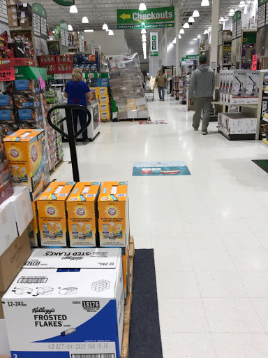 Home Improvement Store «Menards», reviews and photos, 2351 Westowne Ave, Oshkosh, WI 54904, USA