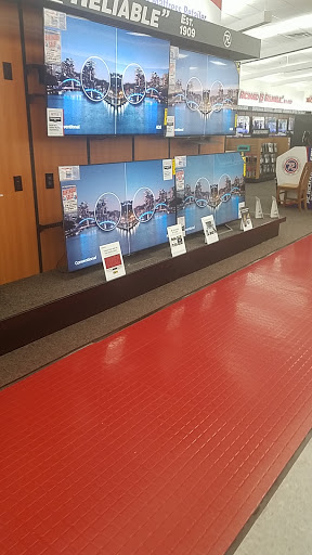 Appliance Store «P.C. Richard & Son», reviews and photos, 713 Hillside Avenue, New Hyde Park, NY 11040, USA