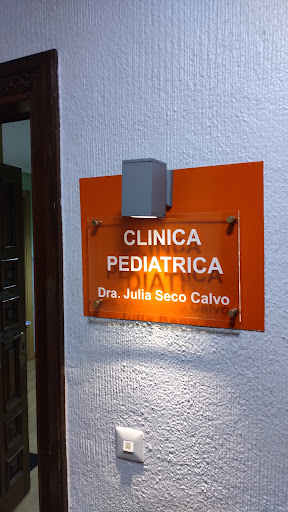 Dra. M. Julia Seco Calvo