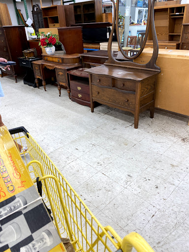 Thrift Store «Habitat For Humanity ReStore Caln», reviews and photos, 1853 Lincoln Hwy, Coatesville, PA 19320, USA