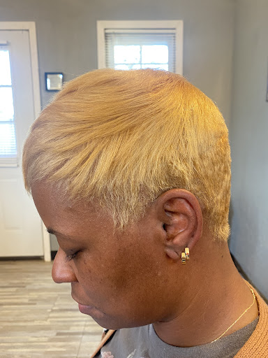 Hair Salon «Hair Legends Salon & Barbershop», reviews and photos, 3293 Stone Mountain Hwy, Snellville, GA 30078, USA