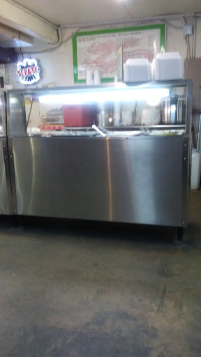 Grocery Store «Three Amigos Grocery», reviews and photos, 303 NW 36th St, San Antonio, TX 78237, USA