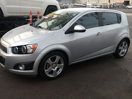 Used Car Dealer «ONQ Auto Group Inc.», reviews and photos, 402 W 6th St, Corona, CA 92882, USA