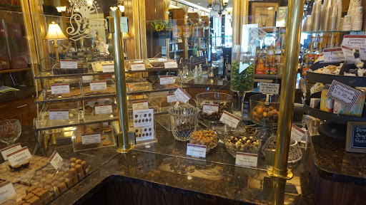 Wine Bar «Chocolaterie Stam», reviews and photos, 269 Main St, Dubuque, IA 52001, USA