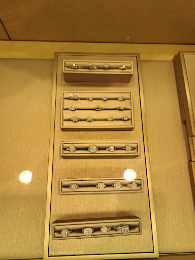 Jewelry Store «Jared The Galleria of Jewelry», reviews and photos, 6530 N Illinois St #101, Fairview Heights, IL 62208, USA