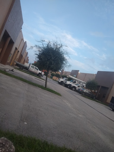 Pet Supply Store «Mary Feed & Supply Inc.», reviews and photos, 12905 W Okeechobee Rd #3, Hialeah Gardens, FL 33018, USA