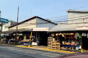 Mercado Guamilito image