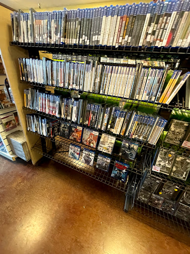 Video Game Store «MOGAMOR», reviews and photos, 33451 SW JP W Rd, Scappoose, OR 97056, USA