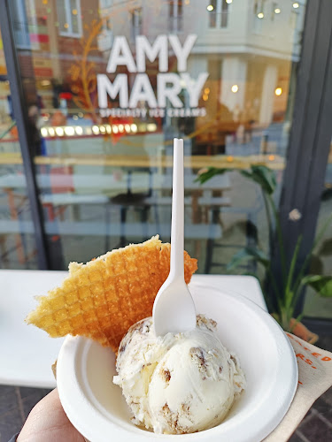 AMY & MARY Specialty Ice Creams - IJssalon