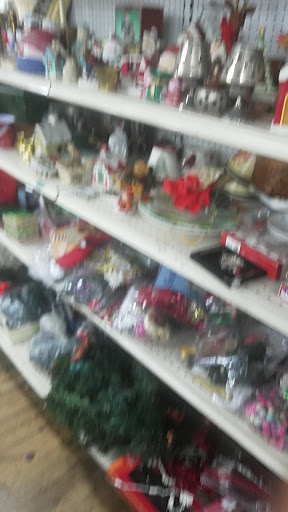 Thrift Store «BeeHive Thrift Store SBRM», reviews and photos, 7136 Rising Sun Ave, Philadelphia, PA 19111, USA