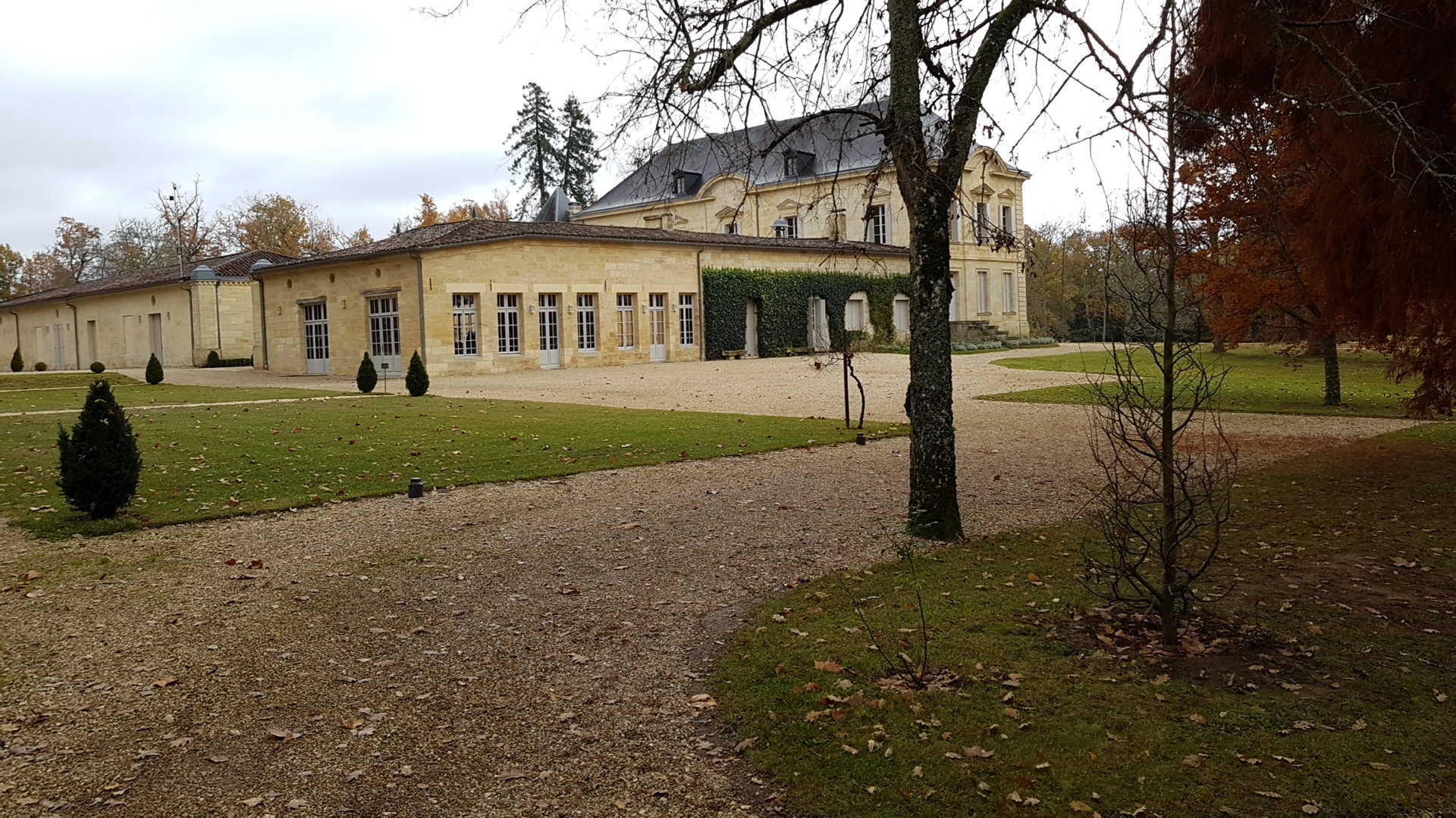 Photo n° 4 de l'avis de augusto.a fait le 01/12/2017 à 11:41