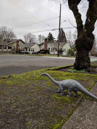 Park «Creston Park», reviews and photos, SE 44th Ave & Powell Blvd, Portland, OR 97206, USA