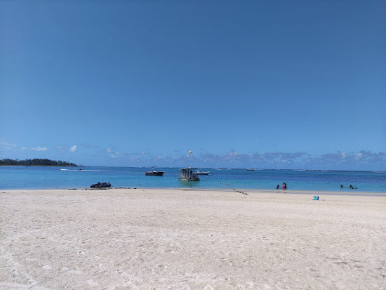 Belle Mare Beach