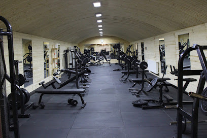 The Training Station - Gym & Fitness - Budapest, Aradi u. 4, 1062 Hungary