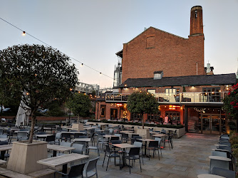 Albert's Shed, Castlefield