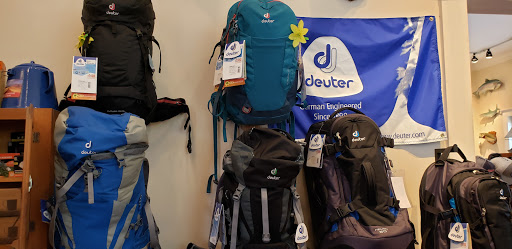 Sporting Goods Store «Flint Creek Outfitters», reviews and photos, 14129 7th St, Dade City, FL 33525, USA