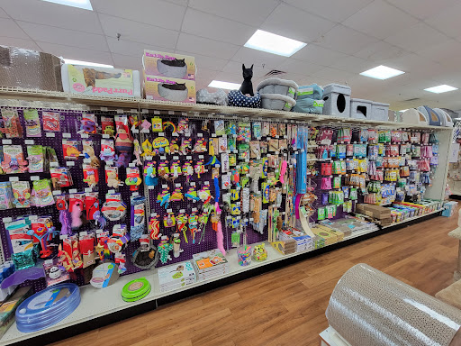 Pet Supply Store «Pet Supermarket», reviews and photos, 534 S Hunt Club Blvd, Apopka, FL 32703, USA