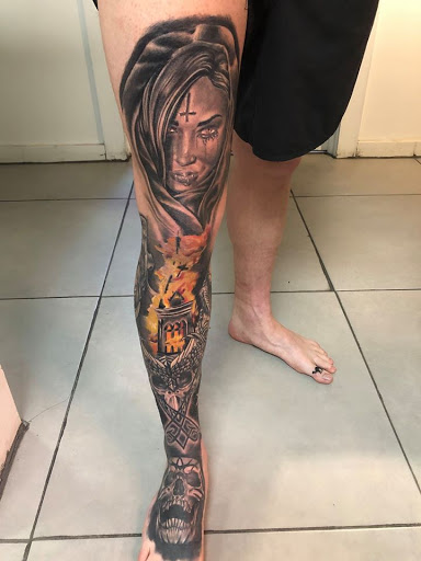 Tattoo Shop «13 Daggers Tattoo Studio», reviews and photos, 2130 Fort Campbell Blvd suite c, Clarksville, TN 37042, USA