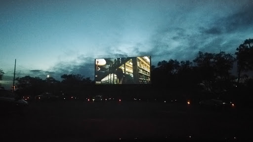 Drive-in Movie Theater «Starlite Drive-In Theatre», reviews and photos, 3900 S Hydraulic Ave, Wichita, KS 67216, USA