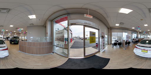 Toyota Dealer «Planet Toyota», reviews and photos, 5540 Auto Ct Dr, Matteson, IL 60443, USA