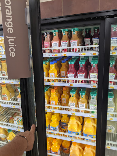 Supermarket «Stater Bros Markets», reviews and photos, 168 E Baseline Rd, Rialto, CA 92376, USA