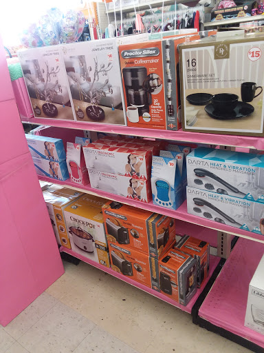 Dollar Store «FAMILY DOLLAR», reviews and photos, 276 Main St, City of Orange, NJ 07050, USA