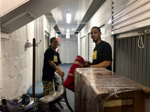 Moving and Storage Service «Move-tastic!», reviews and photos, 3100 N Tripp Ave, Chicago, IL 60641, USA