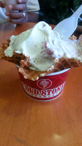 Ice Cream Shop «Cold Stone Creamery», reviews and photos, 15 Blake Blvd, Kissimmee, FL 34747, USA