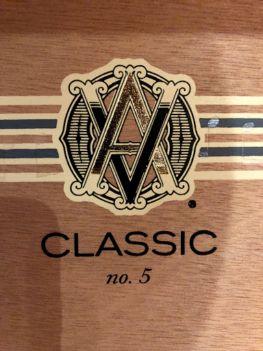 Tobacco Shop «Elite Smoke Shop», reviews and photos, 8250 W 3rd St, Los Angeles, CA 90048, USA