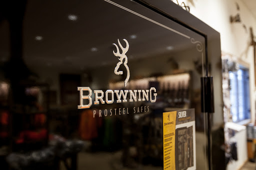 Gun Shop «Country Attic Treasures», reviews and photos, 260 Corwin Nixon Blvd, South Lebanon, OH 45065, USA