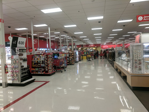 Department Store «Target», reviews and photos, 26650 Ford Rd, Dearborn Heights, MI 48127, USA