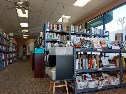 Friends of the Murrieta Library Corner Bookstore
