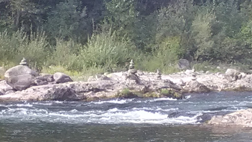 Grocery Store «Harvest Market Estacada», reviews and photos, 280 N Broadway St, Estacada, OR 97023, USA