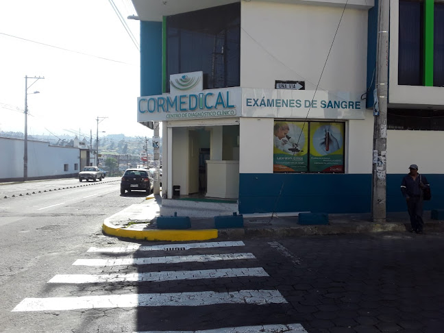 Opiniones de CORMEDICAL en Latacunga - Médico